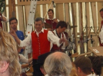 175.jpg